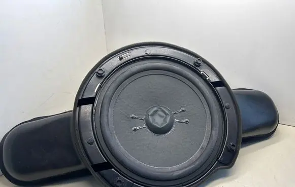 Mercedes-Benz E W211 Parcel shelf speaker A2118200002
