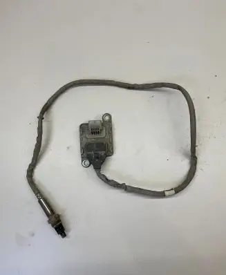 Renault Trafic III (X82) Lambda probe sensor 227908539R A3C0069070001 SNS147A
