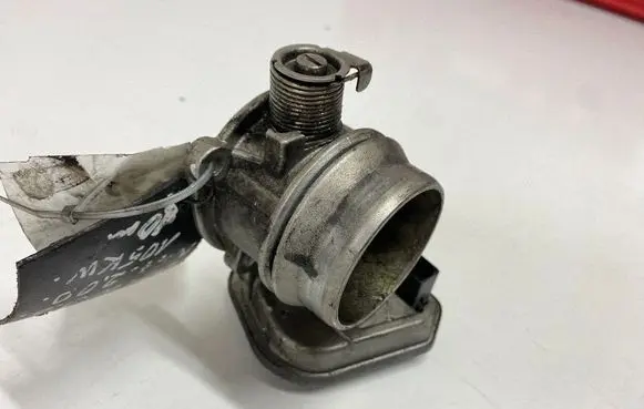 BMW 1 E81 E87 Throttle valve 780437302