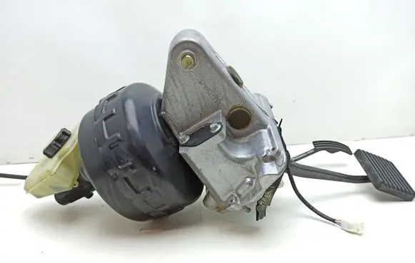 Jaguar XJ X300 Brake booster 3774712024 3474A10F