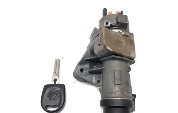 Volkswagen Transporter - Caravelle T5 Ignition lock 4B0905851N