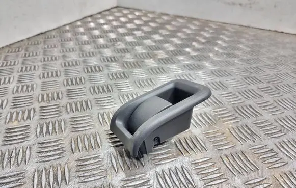 Volvo V70 Engine bonnet (hood) release handle 30779851 PA6GF15