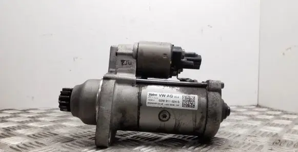 Skoda Octavia Mk3 (5E) Starter motor 02M911024S
