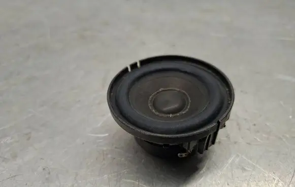BMW 1 E81 E87 Panel speaker 6513693865701
