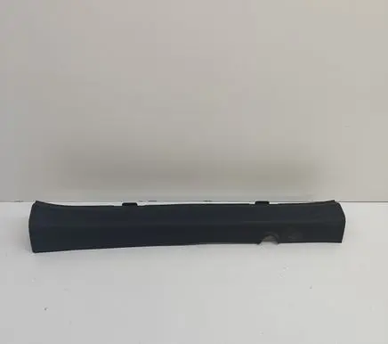 KIA EV6 Front sill trim cover 85880CV000