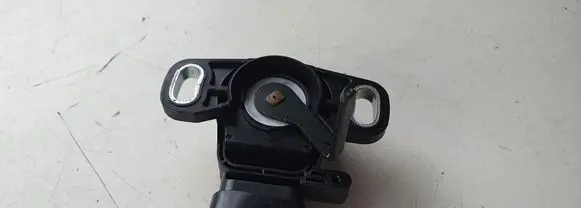Nissan Leaf I (ZE0) Brake pedal sensor switch