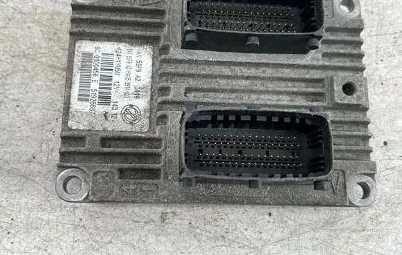 Fiat Punto (199) Engine control unit/module 51926687 BC0100456E