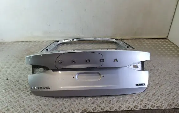 Skoda Octavia Mk3 (5E) Tailgate/trunk/boot lid 5E6827105