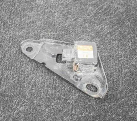 Toyota Prius (XW20) Airbag deployment crash/impact sensor 8917447040 2521000160