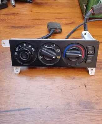 KIA Sephia Climate control unit 0K24A61190 K24A 6E29D