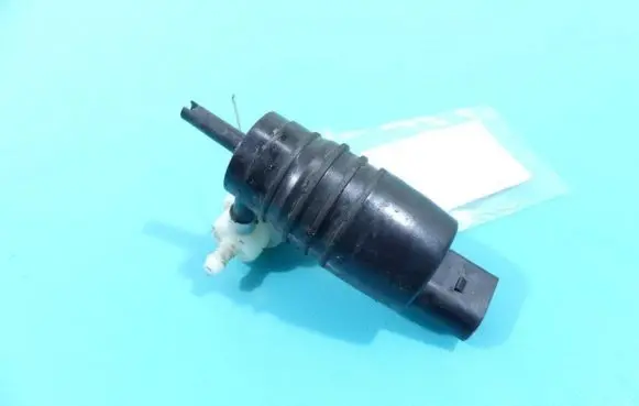 BMW 2 F45 Windscreen/windshield washer pump 7388349 IMPRK1313924