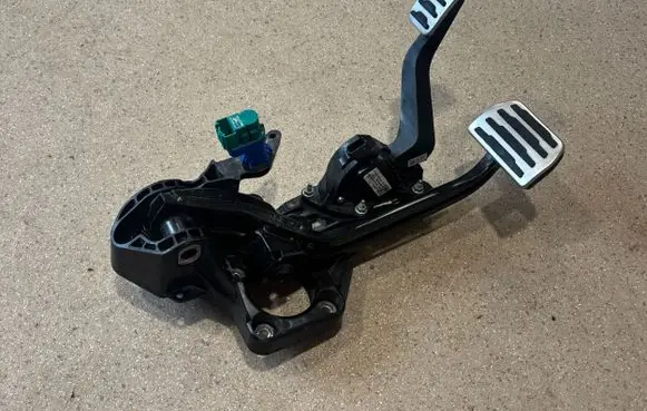 Land Rover Range Rover Evoque L551 Pedal assembly GK7M9F836BB