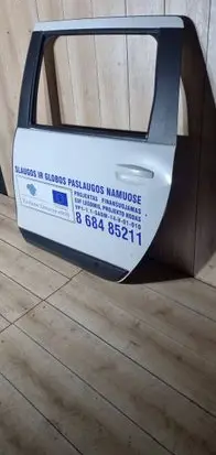 Dacia Lodgy Rear door