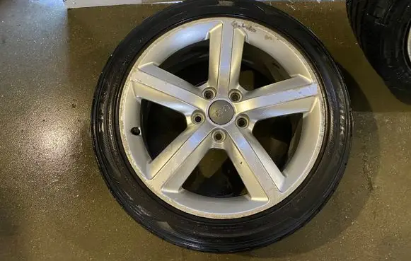 Audi A3 S3 A3 Sportback 8P R17 alloy rim 8P0601025