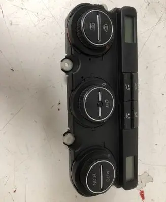 Volkswagen Golf Plus Climate control unit
