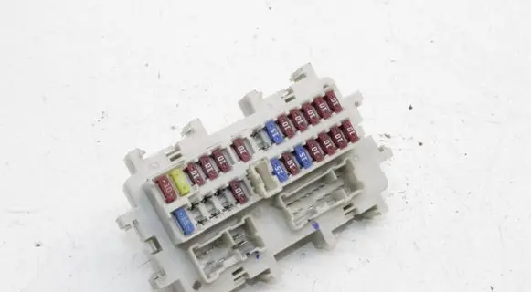 Nissan Pathfinder R51 Fuse box set