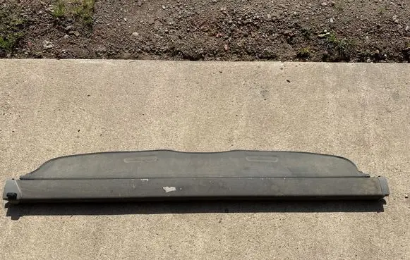 Volkswagen PASSAT B5 Parcel shelf load cover 