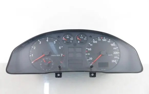 Speedometer (instrument cluster)