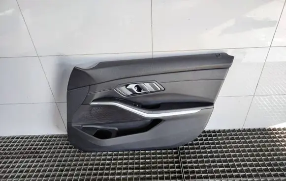 BMW 3 G20 G21 Coupe rear side trim panel 