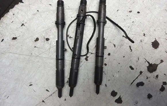 Audi A6 S6 C5 4B Fuel injectors set 059130201D