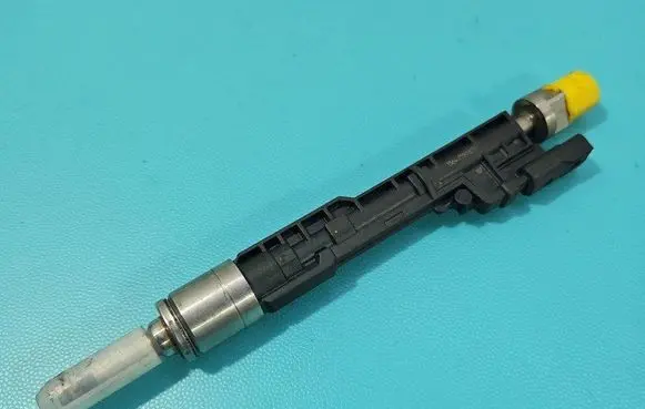BMW 5 F10 F11 Fuel injector IMPRK1512037