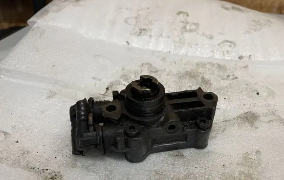 Mercedes-Benz E W210 Fuel injection high pressure pump A6110900250