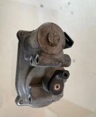 Audi A8 S8 D3 4E Intake manifold valve actuator/motor 057125085L 63091534 129086