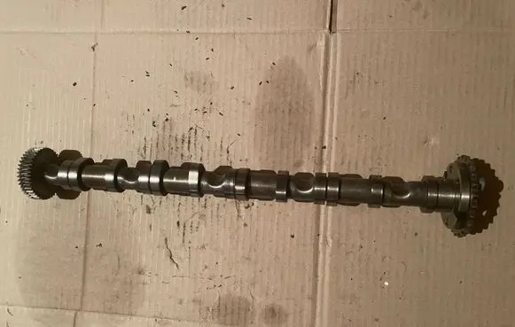 Audi Q7 4L Camshaft 057101BN