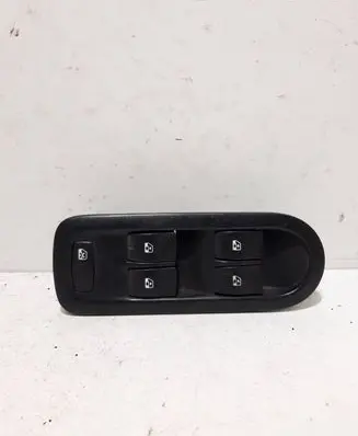 Renault Megane II Electric window control switch 156018070
