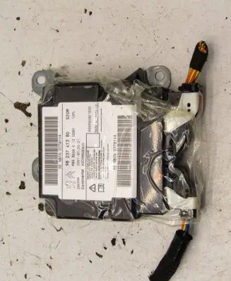 Peugeot 2008 II Airbag control unit/module 9823741380