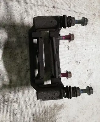 Land Rover Evoque I Rear brake pad spring 