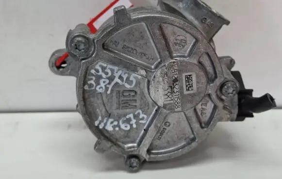 Opel Astra K Vacuum pump S27639673 55495381