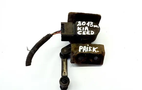 KIA Ceed Front height sensor lever 