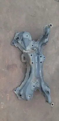 Toyota Prius (XW30) Front axle beam 