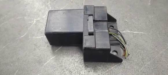 Mercedes-Benz E W210 Steering rack control module 