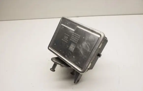 Mercedes-Benz C W205 ABS Pump A2539011600