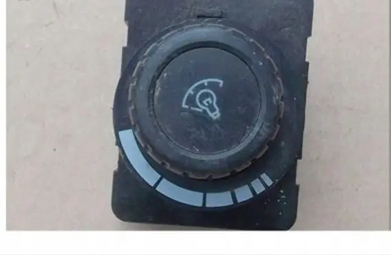 Isuzu Trooper Panel lighting control switch 