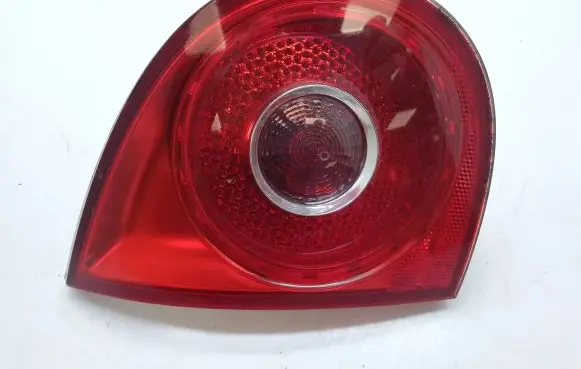 Volkswagen Golf V Tailgate rear/tail lights 1K6945093E