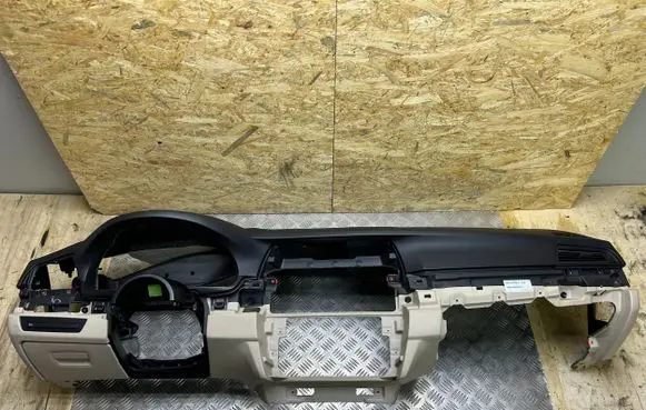 BMW 5 F10 F11 Dashboard 9166657