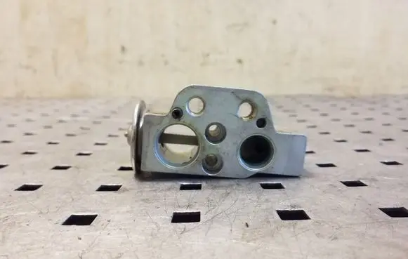 Audi Q5 SQ5 Air conditioning (A/C) expansion valve 52316990 H7995002