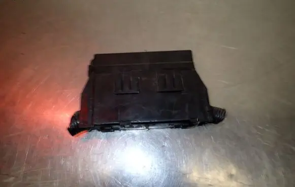 Nissan Juke I F15 Fuse box set 7154-7223-30