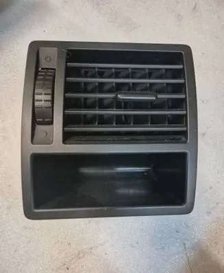 Volkswagen Transporter - Caravelle T5 Dashboard side air vent grill/cover trim 7E0819204C