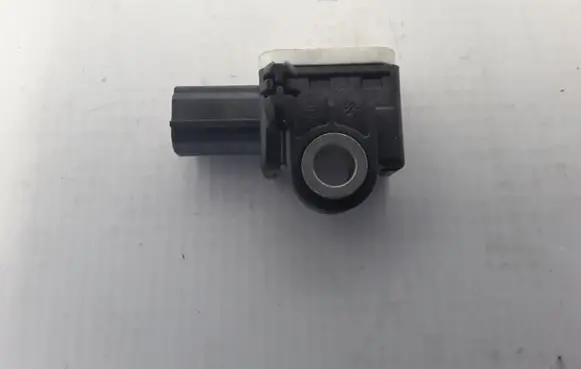 Volvo XC60 Airbag deployment crash/impact sensor 31334336