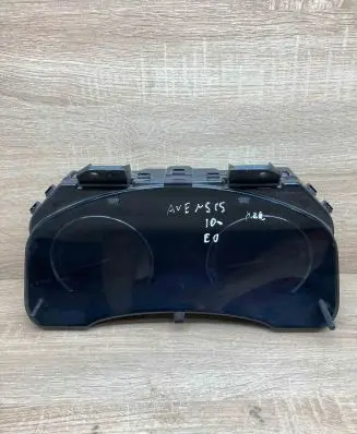 Toyota Auris 150 Speedometer (instrument cluster) 8380005M10 MB2574605000 KMH