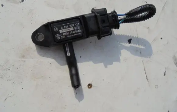 Ford S-MAX ABS pump bracket POZOSTAE