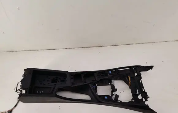 BMW 3 F30 F35 F31 Center console 9235476