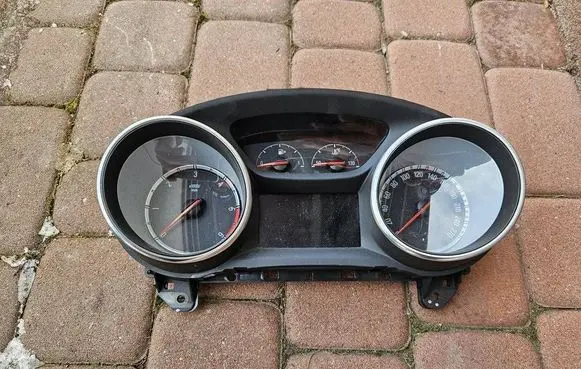 Opel Astra K Speedometer (instrument cluster) 39042931