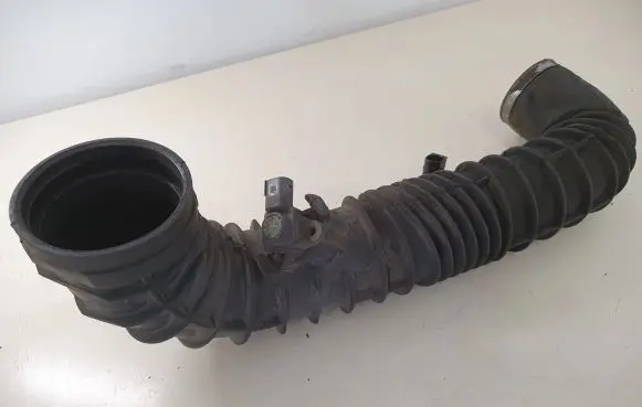 Mercedes-Benz Vito Viano W639 Intercooler hose/pipe A6395282582