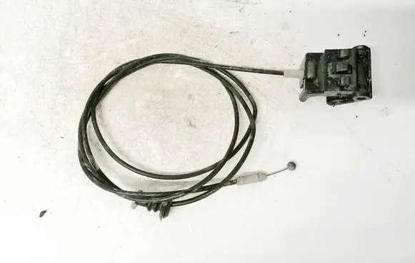 Mazda 5 Engine bonnet (hood) release handle 