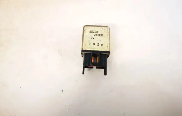 Hyundai Lantra I Other relay 9522021200 95220-21200